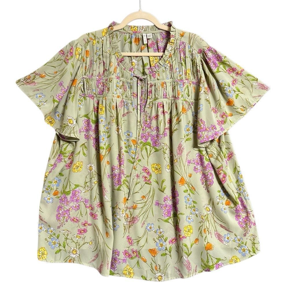 Cato Women's Plus Size Green V Neck Floral Blouse Top Size 26/28